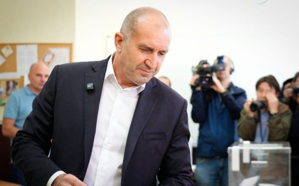 Răsturnare de situație la Sofia: Rumen Radev, mare victorie în alegeri