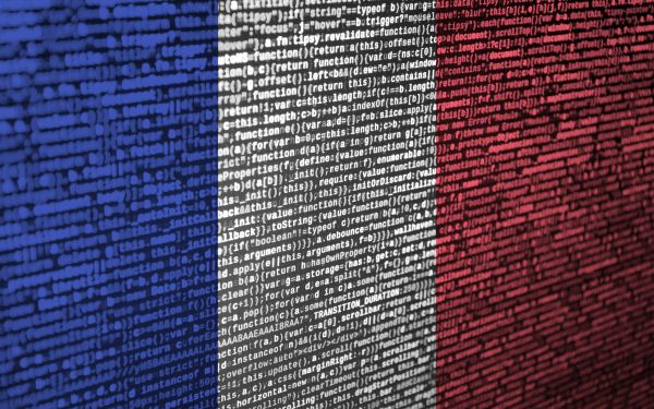 Franța rupe legăturile cu Windows: Trece la Linux, sfidând tehnologia americană