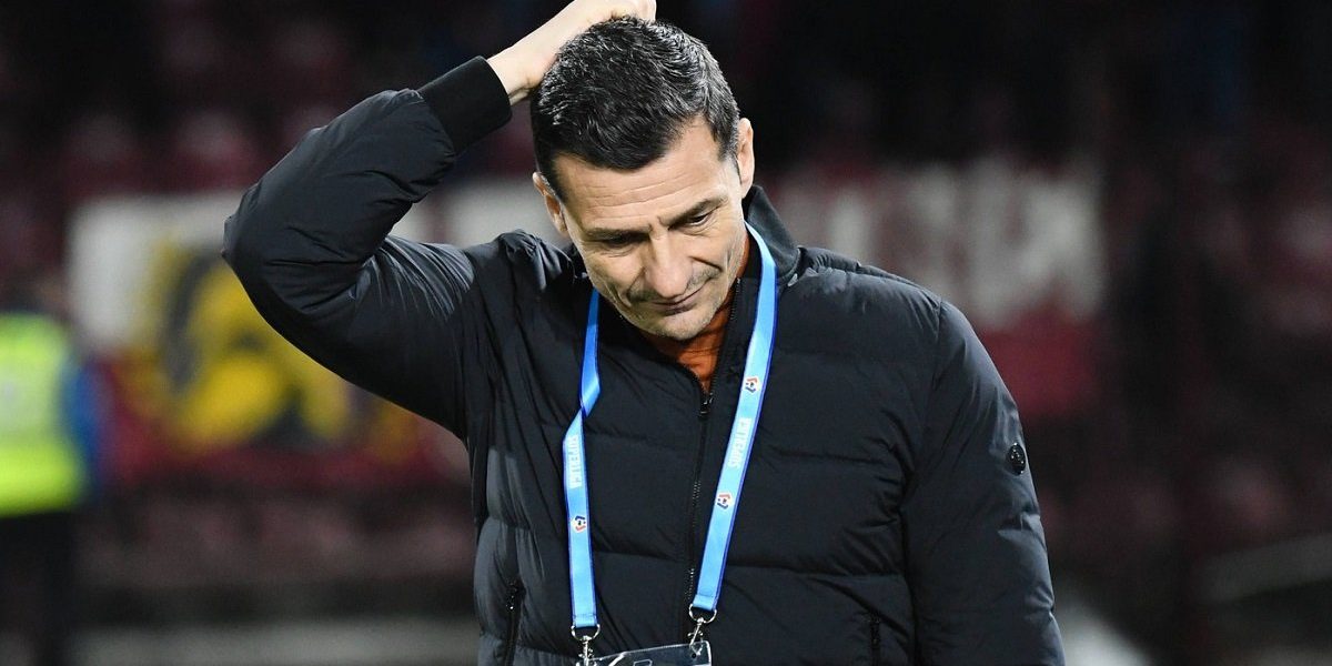 Costel Gâlcă, antrenorul echipei Rapid, a făcut o declarație prin care încearcă să calmeze atmosfera tensionată dintre fanii giuleșteni, după incidentele generate de suporterii la finalul meciului cu U Cluj