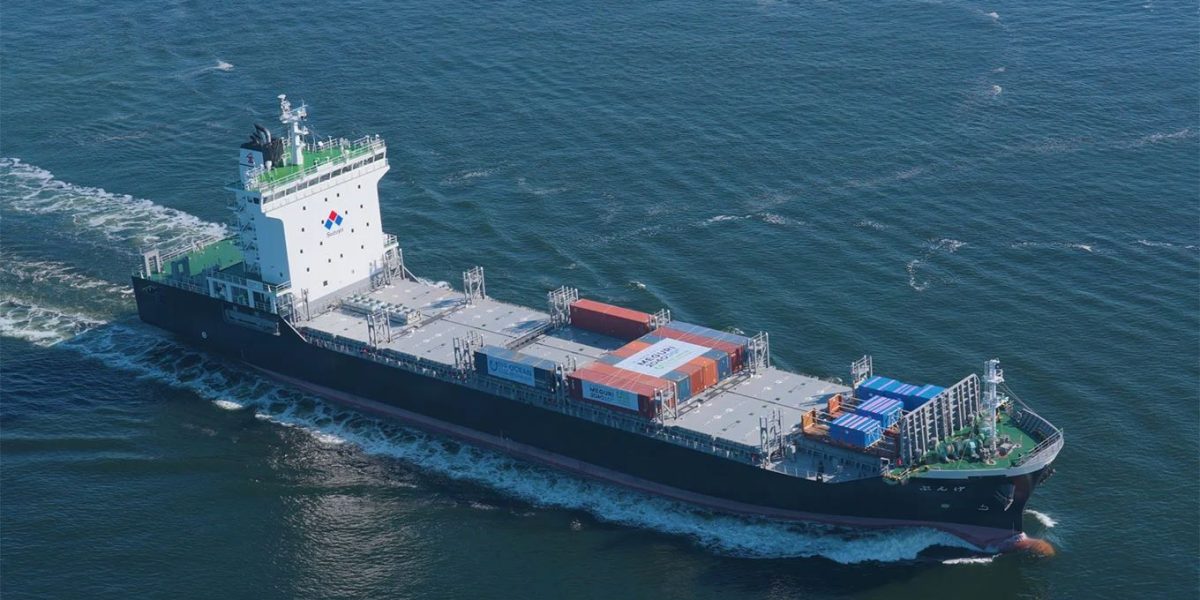 Japonia uimește: Primul container autonom din lume a pornit la drum