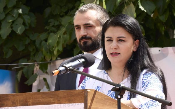 Teodorescu (AUR): „Ursula ne zice să stăm acasă, acum pentru combustibil”