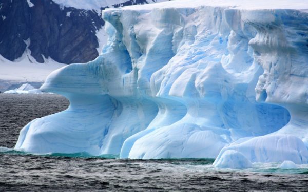 Un nou studiu oferă perspective alarmante despre modul în care permafrostul arctic se dezgheață, accelerând schimbările climatice