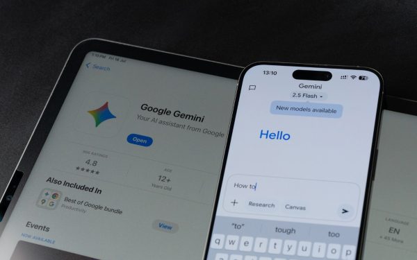 Google Gemini devine mai sensibil la problemele de sănătate mintală și poate redirecționa utilizatorii către resurse de ajutor Asistentul virtual Google Gemini, bazat pe inteligență artificială, a fost actualizat pentru a putea identifica situații în care utilizatorii pot avea nevoie de sprijin specializat în sănătate mintală