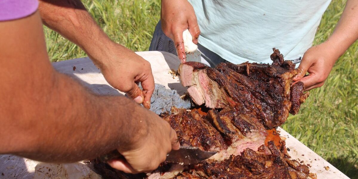 Inflație CRUNTĂ în America de Sud: Oamenii, nevoiți să mănânce carne de măgar