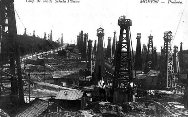 CIA a desecretizat: Cum a jefuit URSS țițeiul României prin SovRom