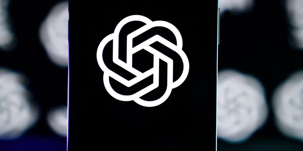OpenAI, compania din spatele celebrului ChatGPT, a decis să suspende proiectul său principal de data center din Marea Britanie, numit Stargate UK