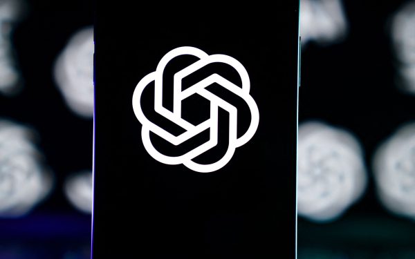 OpenAI, compania din spatele celebrului ChatGPT, a decis să suspende proiectul său principal de data center din Marea Britanie, numit Stargate UK