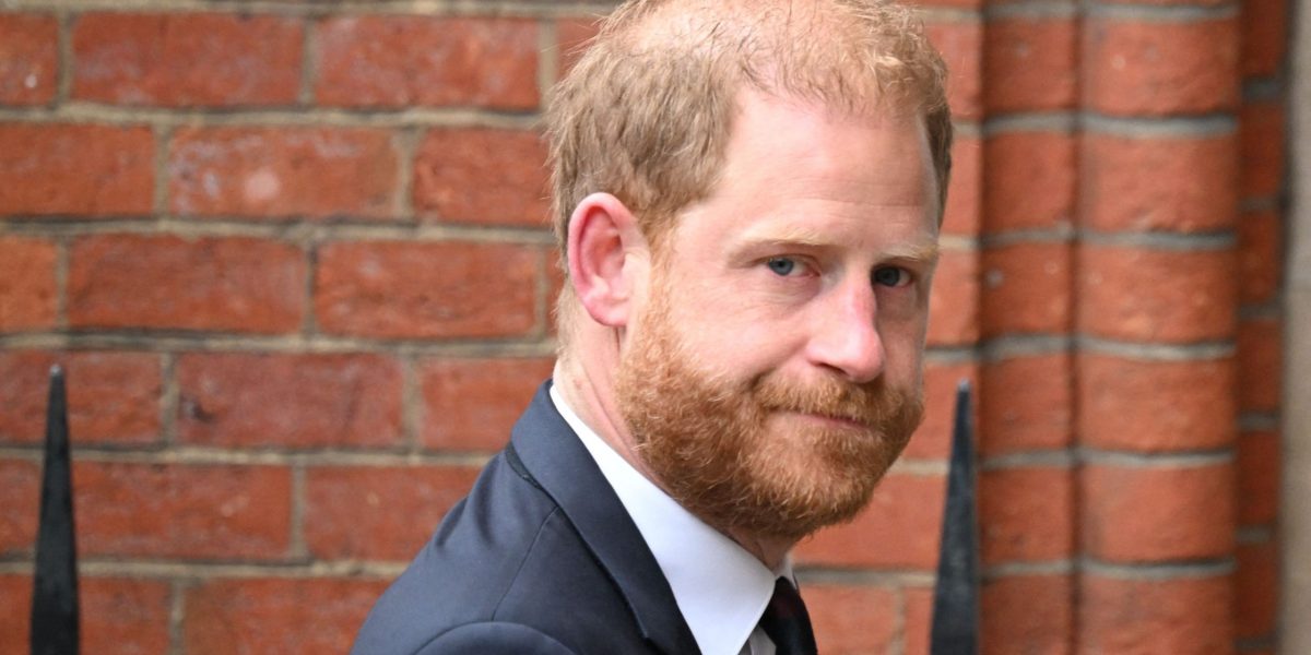 Harry, dat în judecată de fosta organizație caritabilă