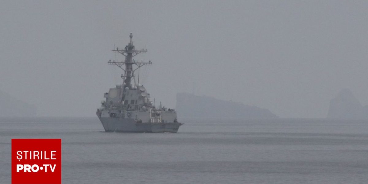 SUA deschid Strâmtoarea Ormuz: Navele militare au început deminarea