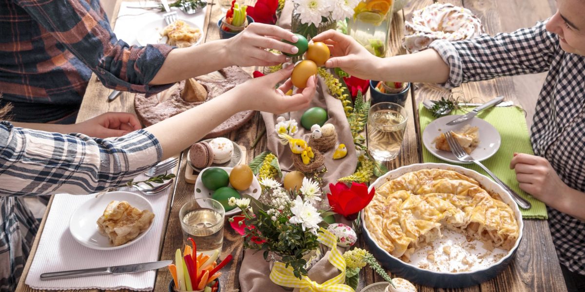 Cozonacul, „regele” Paștelui: Ce produs banal a detronat orice fiță în coșurile românilor