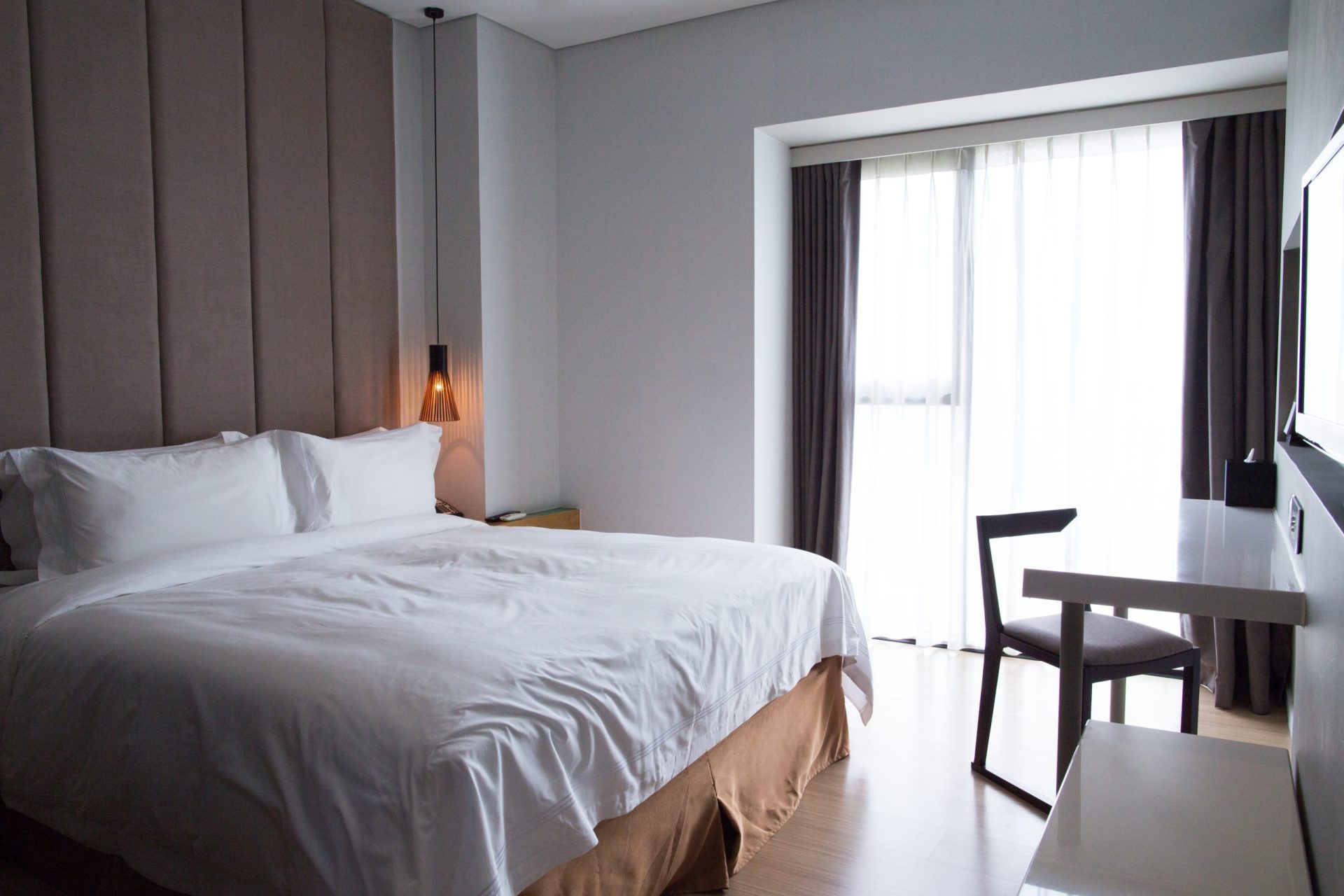 Cum verifici repede dacă camera de hotel e curată sau nu: locurile care trădează lipsa igienei