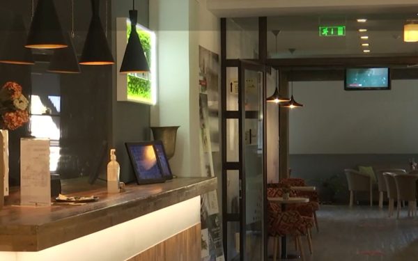 Stațiunile, pustii de Paște: Hotelierii, disperați. „Anulări peste anulări!”