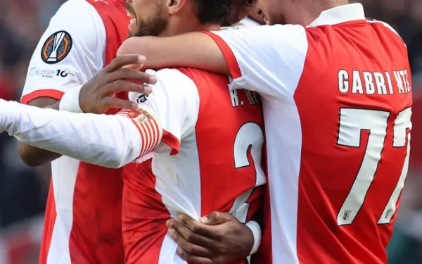 Braga și Betis se înfruntă în sferturile Europa League după reveniri spectaculoase în optimi Braga și Real Betis se pregătesc pentru un duel incendiar în sferturile de finală ale Europa League, miercuri, în Portugalia