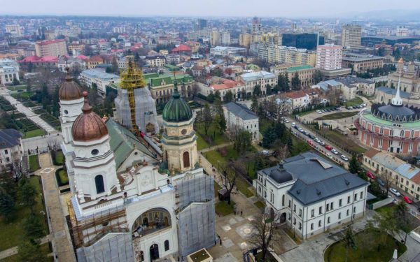 Bitum de 2 milioane de euro la Iași: Cine a câștigat licitația și cine a pierdut