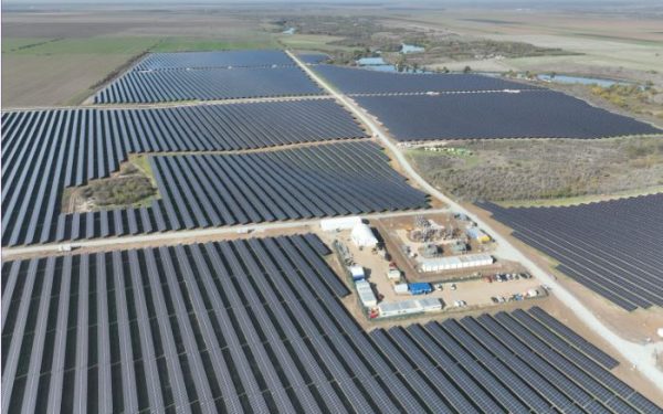 Proiectul centralei fotovoltaice Iepurești, de 169 MWp, primește avizul autorităților pentru înființare în cadrul unei decizii care urmează să fie adoptată de Comitetul de Reglementare al ANRE pe 7 aprilie