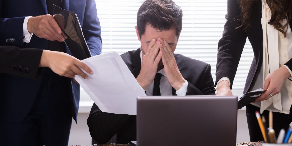 Managerii, tot mai epuizați: Cum recâștigă companiile productivitatea