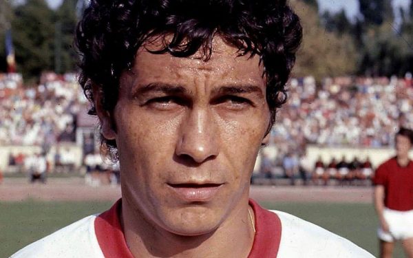 Mircea Lucescu a stabilit joi, 26 martie, un nou record în istoria selecției naționale a României, devenind cel mai în vârstă selecționer din toate timpurile, la vârsta de 80 de ani, 7 luni și 26 de zile