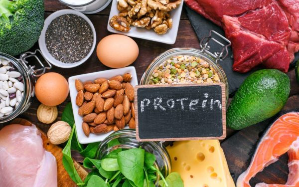 Alimente-minune bogate în proteine: Ce recomandă nutriționiștii pentru un stil de viață sănătos