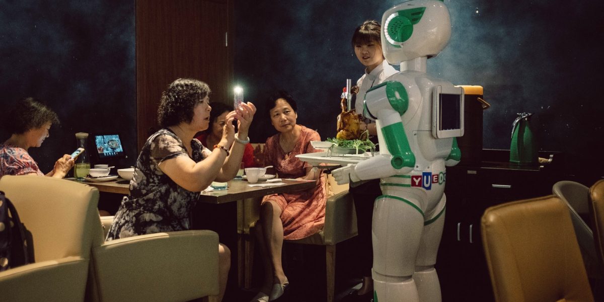 A I.A. te „citește” la restaurant: Ce mănânci, decis de o mașină!