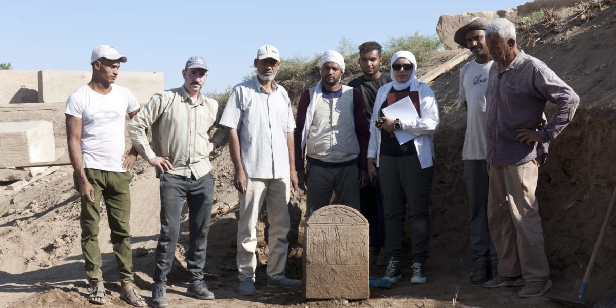 Monument Egiptean Unic: Împărat Roman, Faraon la LUXOR