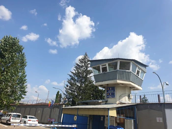 Paște la pușcărie: Meniul de 9 lei/zi pentru deținuți. Ce mănâncă aceștia?