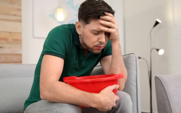 Cum știi că ai indigestie de Paște și când e nevoie de ajutor medical