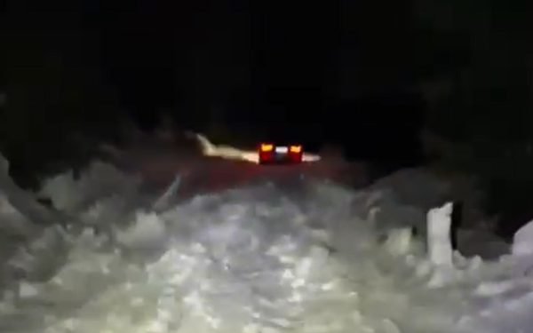 Blocați în zăpadă de Paște: Tatăl și fiul, aventura nopții pe munte!