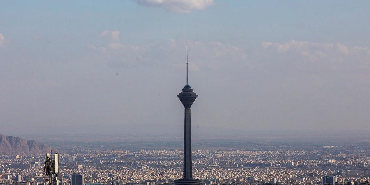 Iranul redeschide spațiul aerian: Zboruri parțiale după tensiunile cu Israelul