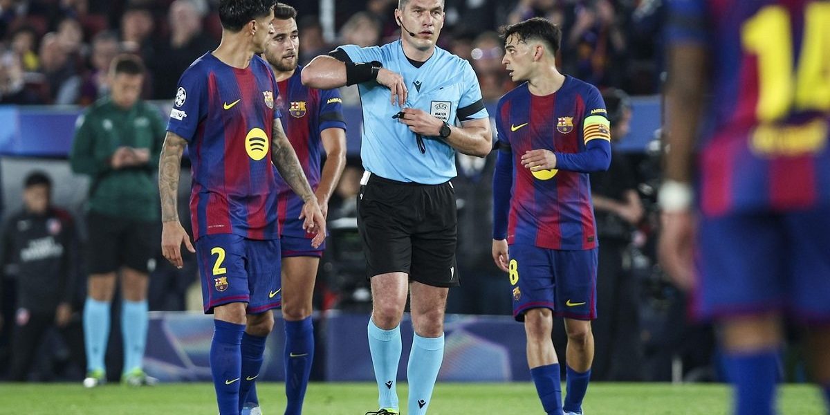 Presa spaniolă anunță excluderea lui Istvan Kovacs din Liga Campionilor Informația a zguduit lumea fotbalului românesc: arbitrul Istvan Kovacs, în vârstă de 41 de ani, ar urma să fie exclus din Liga Campionilor