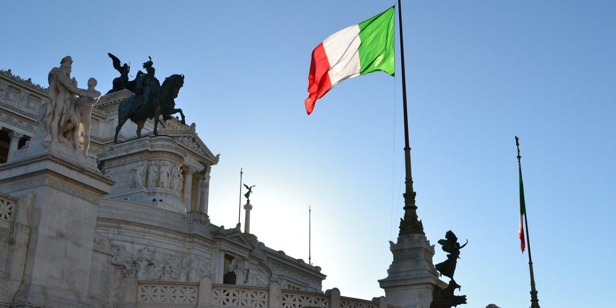 Italia, țintă: Deficit bugetar sub 3% în 2026. Cum scapă de procedura UE, spre deosebire de România