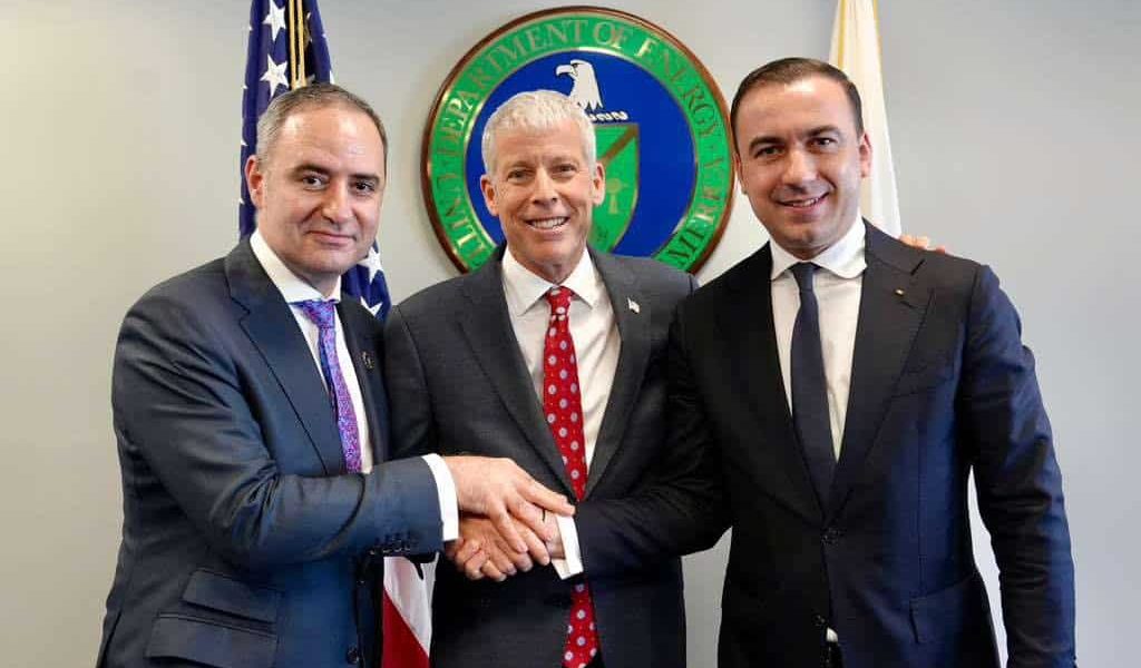 Miniștrii României, succes la Washington: 500 de milioane dolari de la Banca Mondială