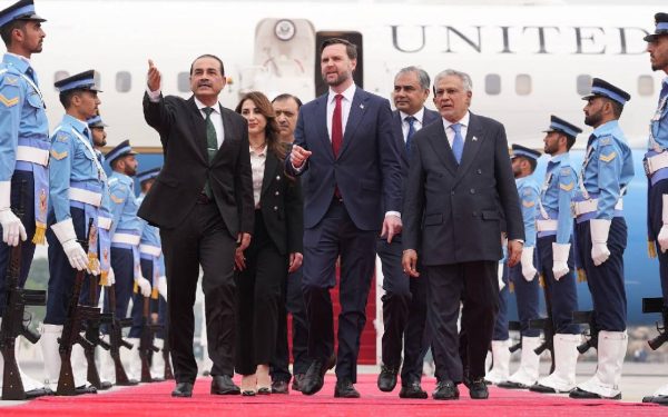 Război Iran: Ziua 44. Donald Trump și Iranul, față în față în Strâmtoarea Ormuz