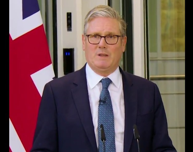 Starmer, sătul de Trump și Putin: „Prețul energiei, o problemă!”