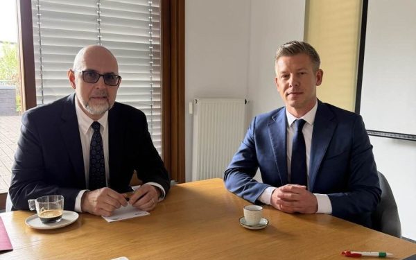 Kelemen Hunor: UDMR, fără fonduri de la Budapesta. Audit, dar și dialog cu Peter Magyar