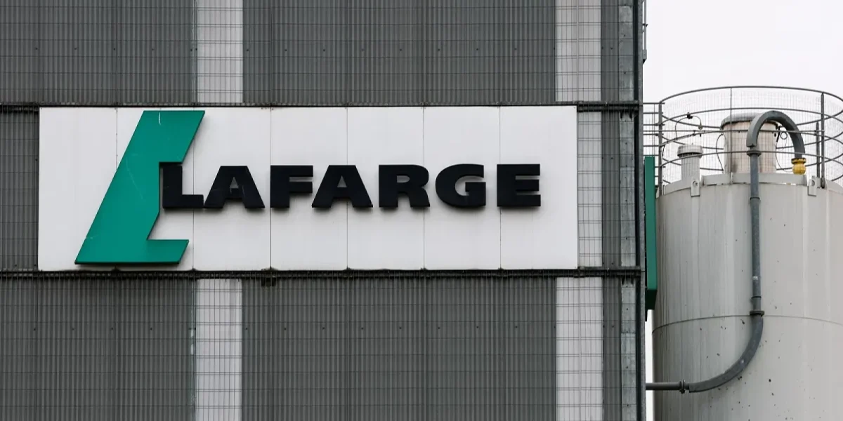 Lafarge Holcim, găsită vinovată: A finanțat jihadiștii în Siria