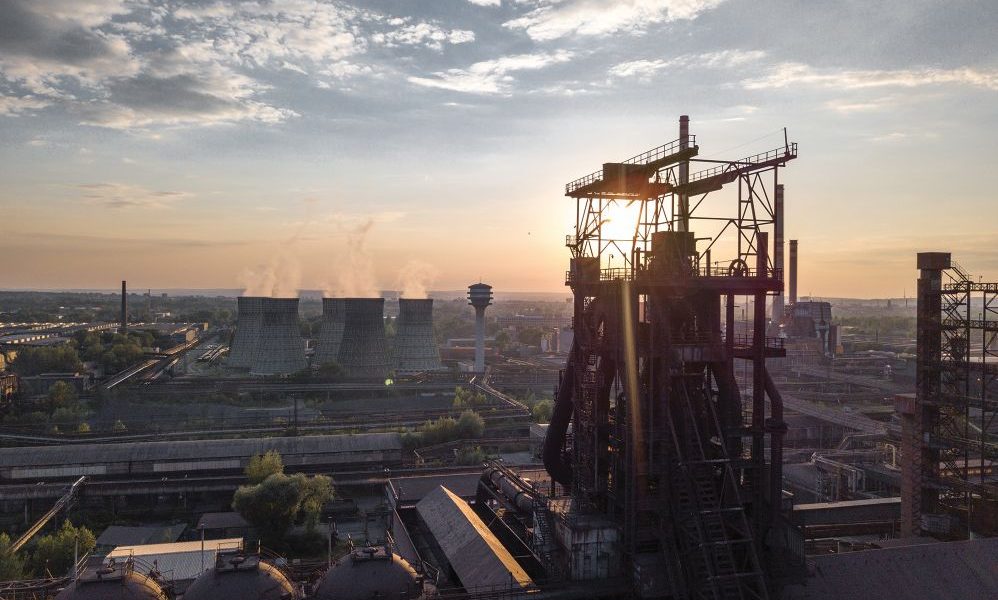 Liberty Galați, combinatul siderurgic, scos la vânzare mai ieftin