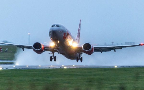 Londoneză cu dublă cetățenie, blocată în Spania de noile reguli din Marea Britanie