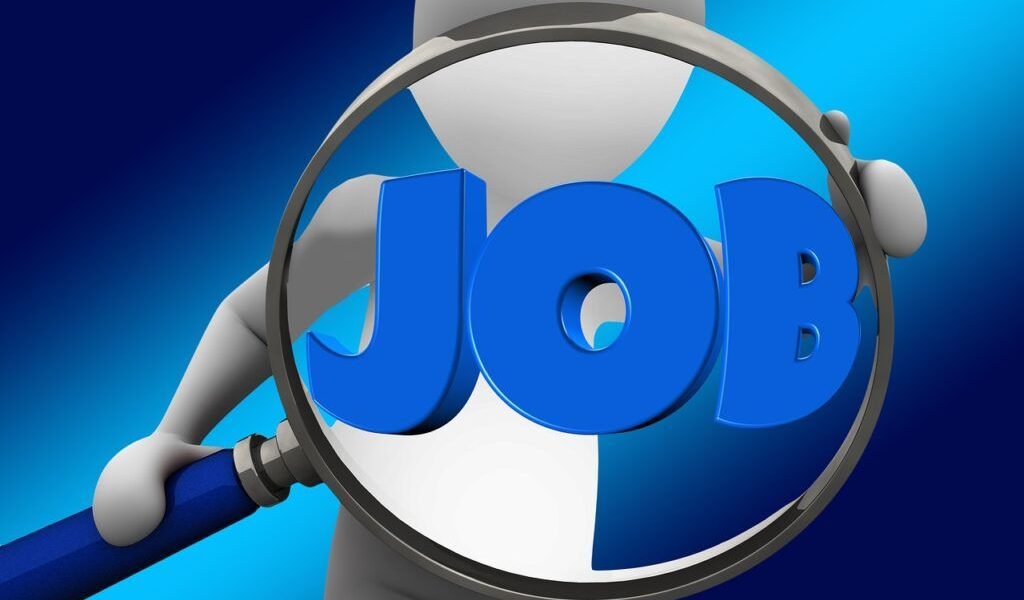 Luxemburg deschide porțile pentru muncitori străini: 370 de posturi disponibile, inclusiv fără studii superioare Luxemburgul, cunoscut pentru standardul ridicat de viață și oportunitățile de muncă bine plătite, atrage atenția românilor