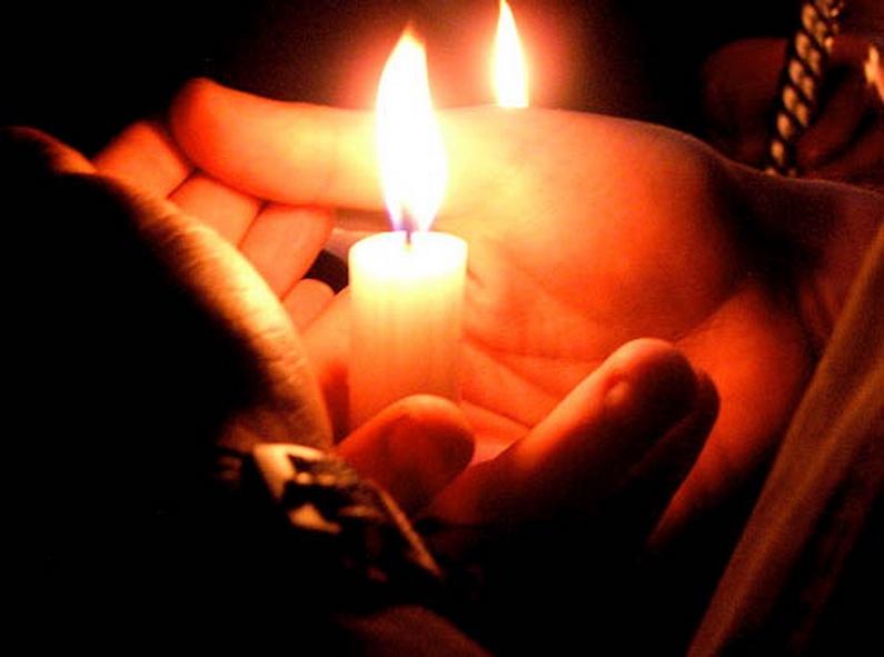 Lumina de la Ierusalim ajunge în România: Traseu riscant, în plin război