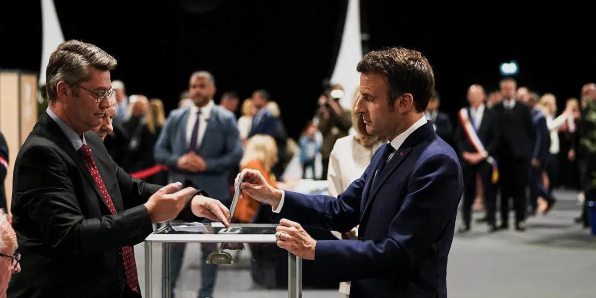 Macron, lege anti-Rusia înainte de prezidențiale: Franța se apără de ingerințe