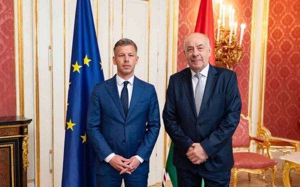 Magyar, asalt la putere: Întâlnire cu președintele Ungariei, demisie cerută