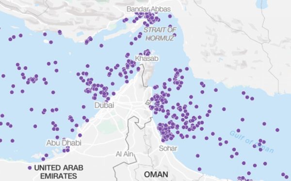 Nave spre Ormuz, în ziua negocierilor: Ce arată datele de trafic maritim
