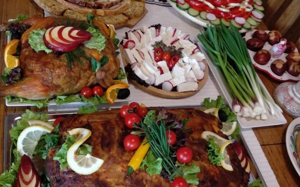 Mesele de Sărbători: Ce recomandă medicii pentru un festin sănătos