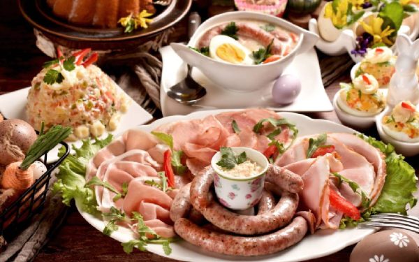 Oboseala de Paște: De ce te simți sleit după masa festivă și cât durează