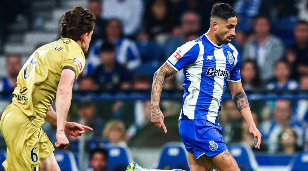 FC Porto pierde în ultimele minute cu Famalicão