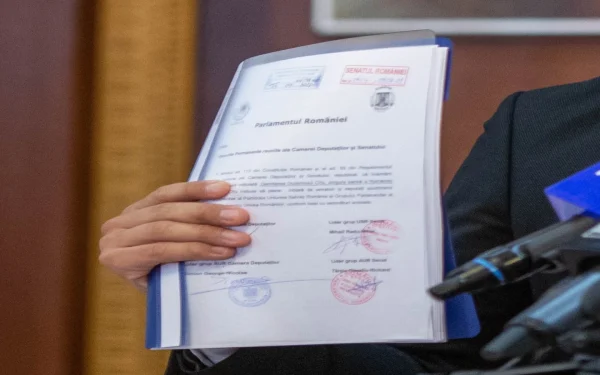 Bolojan, test cu AUR și PACE: Moțiune de cenzură pe 15 aprilie