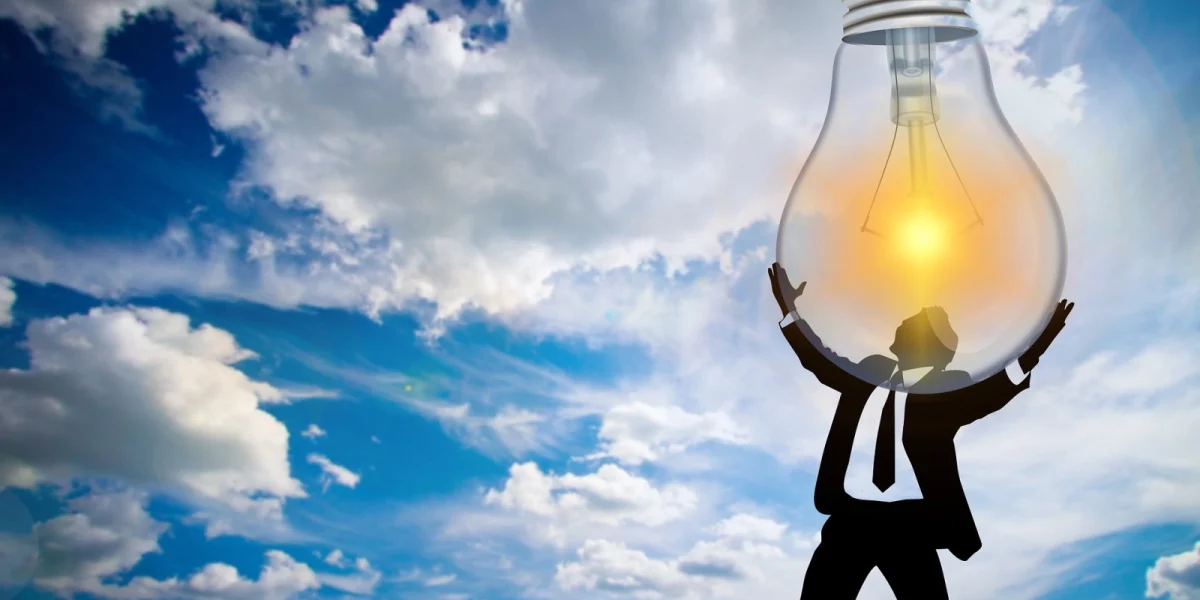 Japonia, vis SF: Inel solar pe Lună pentru energie pe Pământ!