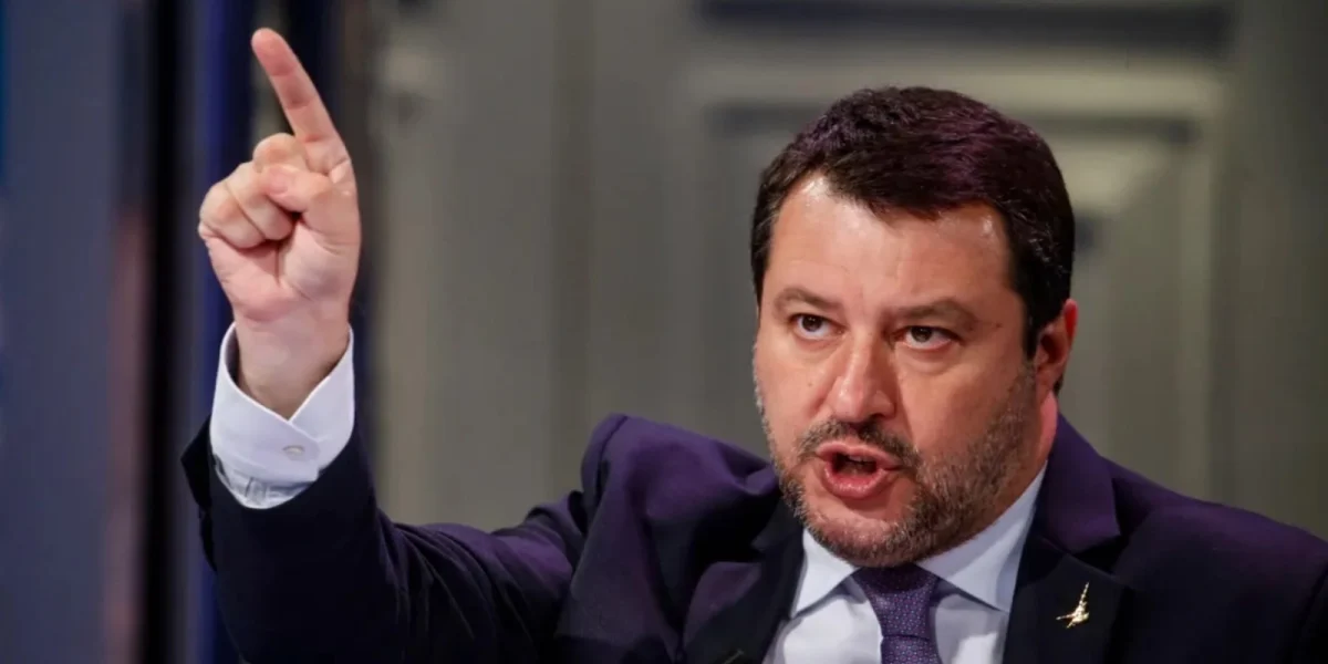 Salvini, furios pe Bruxelles: „Să-mi spuneți dacă sunt oameni normali”