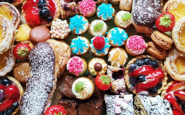 Desertul a întrecut Cozonacul de Paște: Cofetăriile, lovitură cu gust pe criză