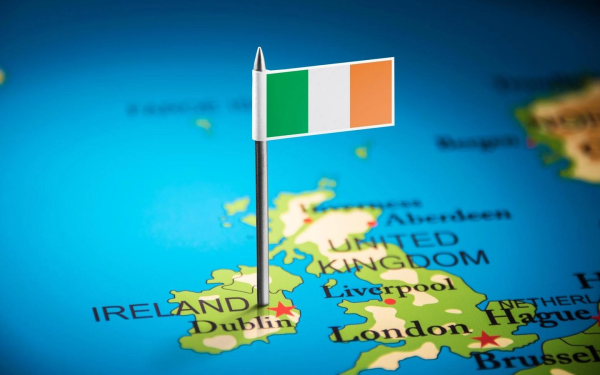 Criza de combustibil în Irlanda: Transportatorii blochează autostrăzi și rafinăria